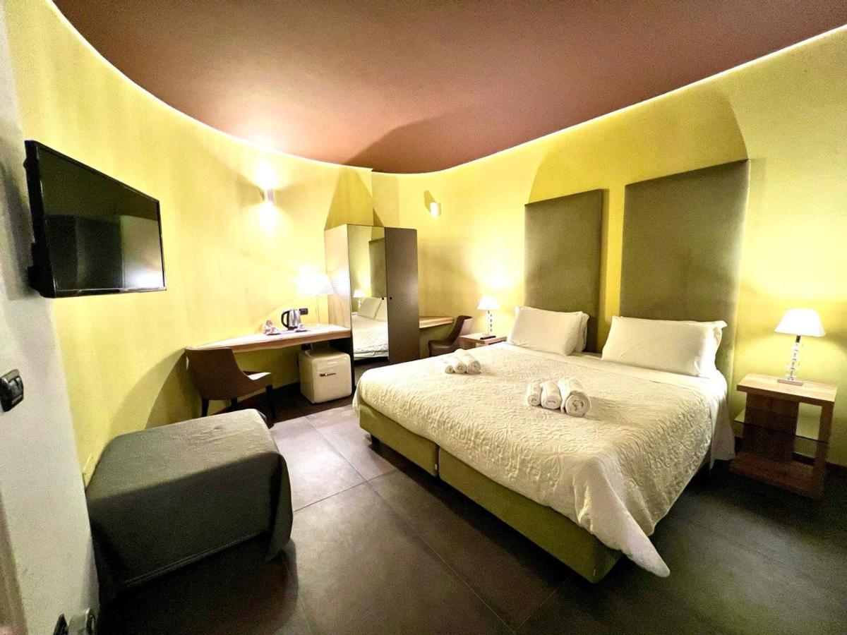 Bed and Breakfast Dimora Dei Salentini Lecce Exterior foto
